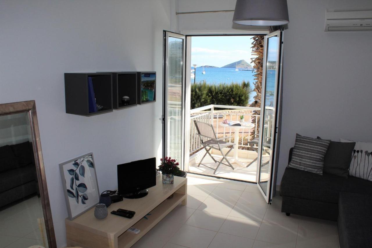 Apartments Mare Blu By The Sea. Pórto Ráfti Kültér fotó